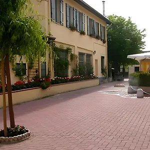 https://appartamento-bilocale.italymilanhotels.net